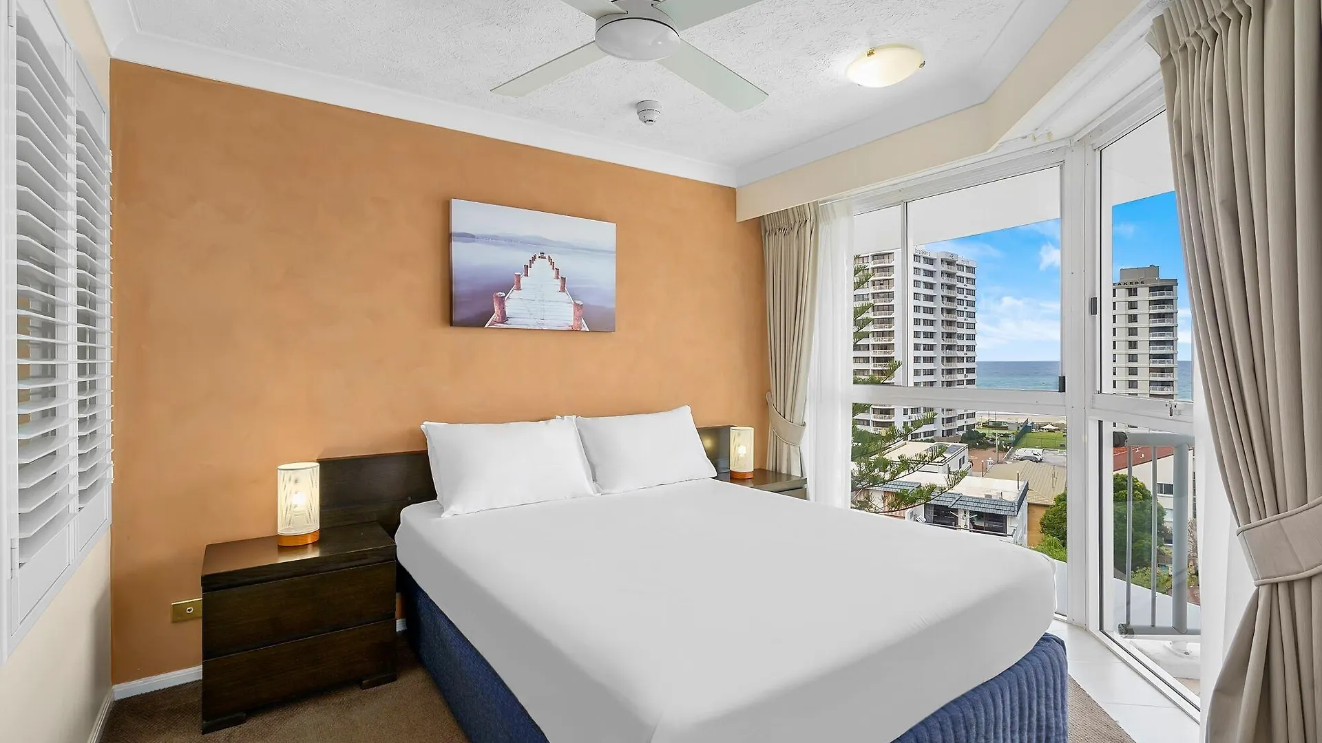 Aparthotel Surf Parade Resort Gold Coast