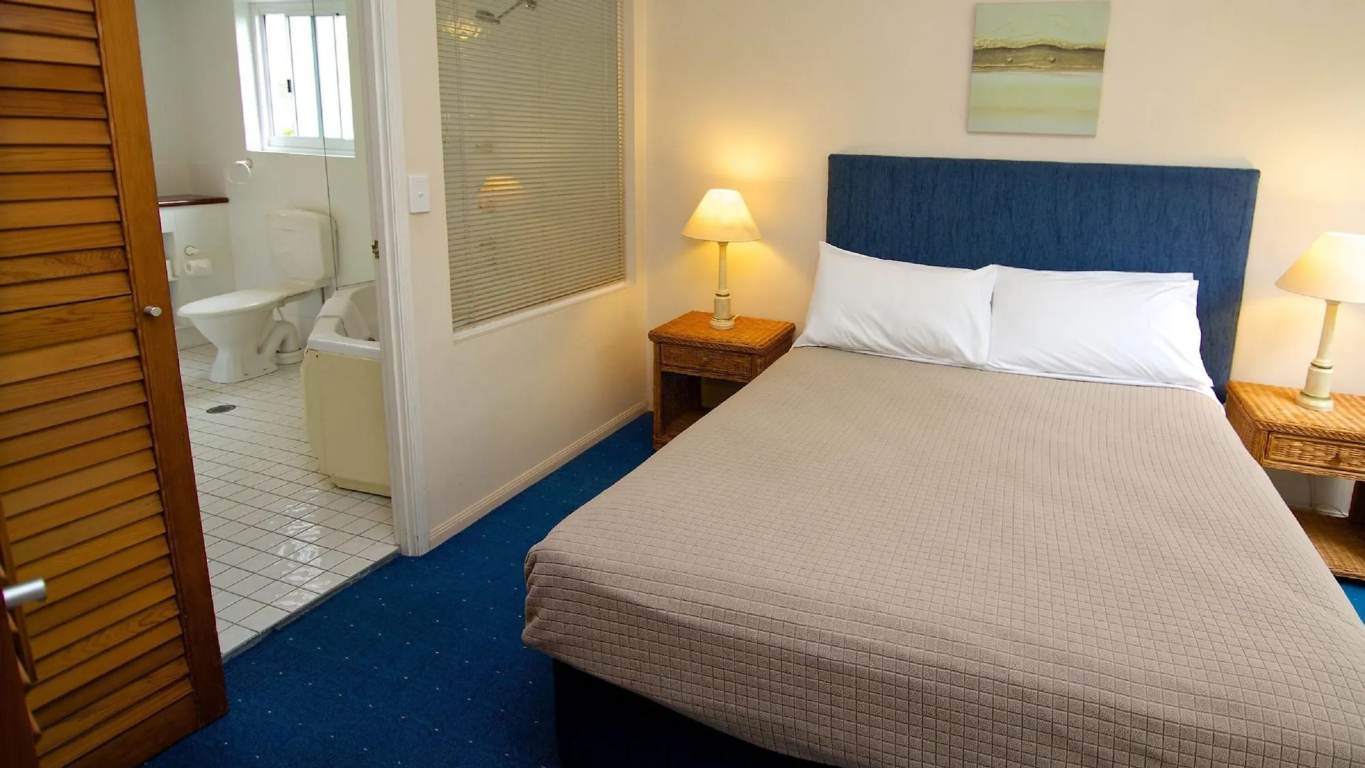 Aparthotel Surf Parade Resort Gold Coast