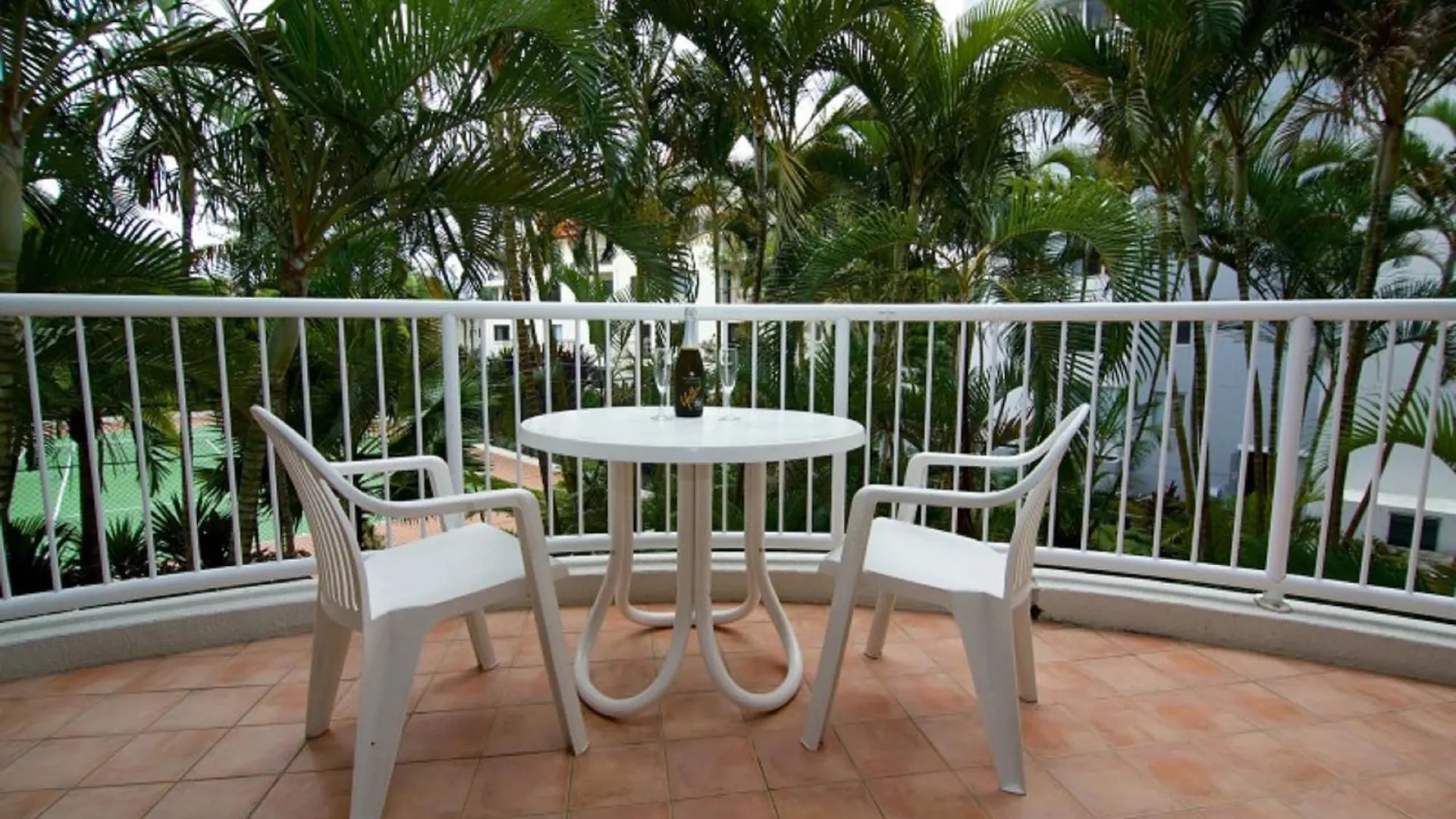Surf Parade Resort Gold Coast Aparthotel