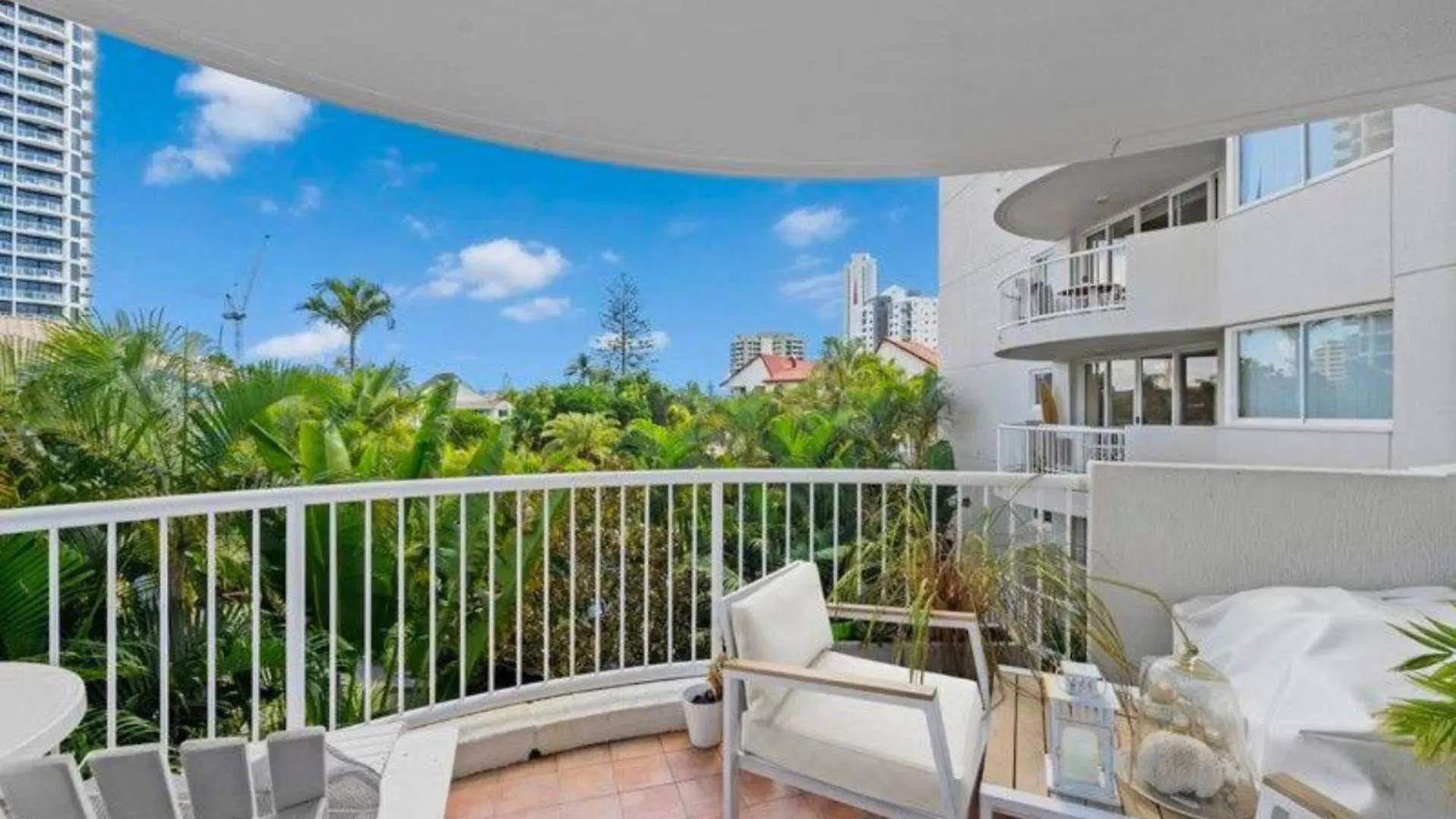 Aparthotel Surf Parade Resort Gold Coast