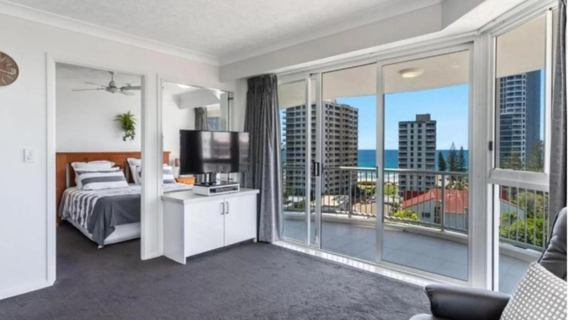 Surf Parade Resort Gold Coast Australia