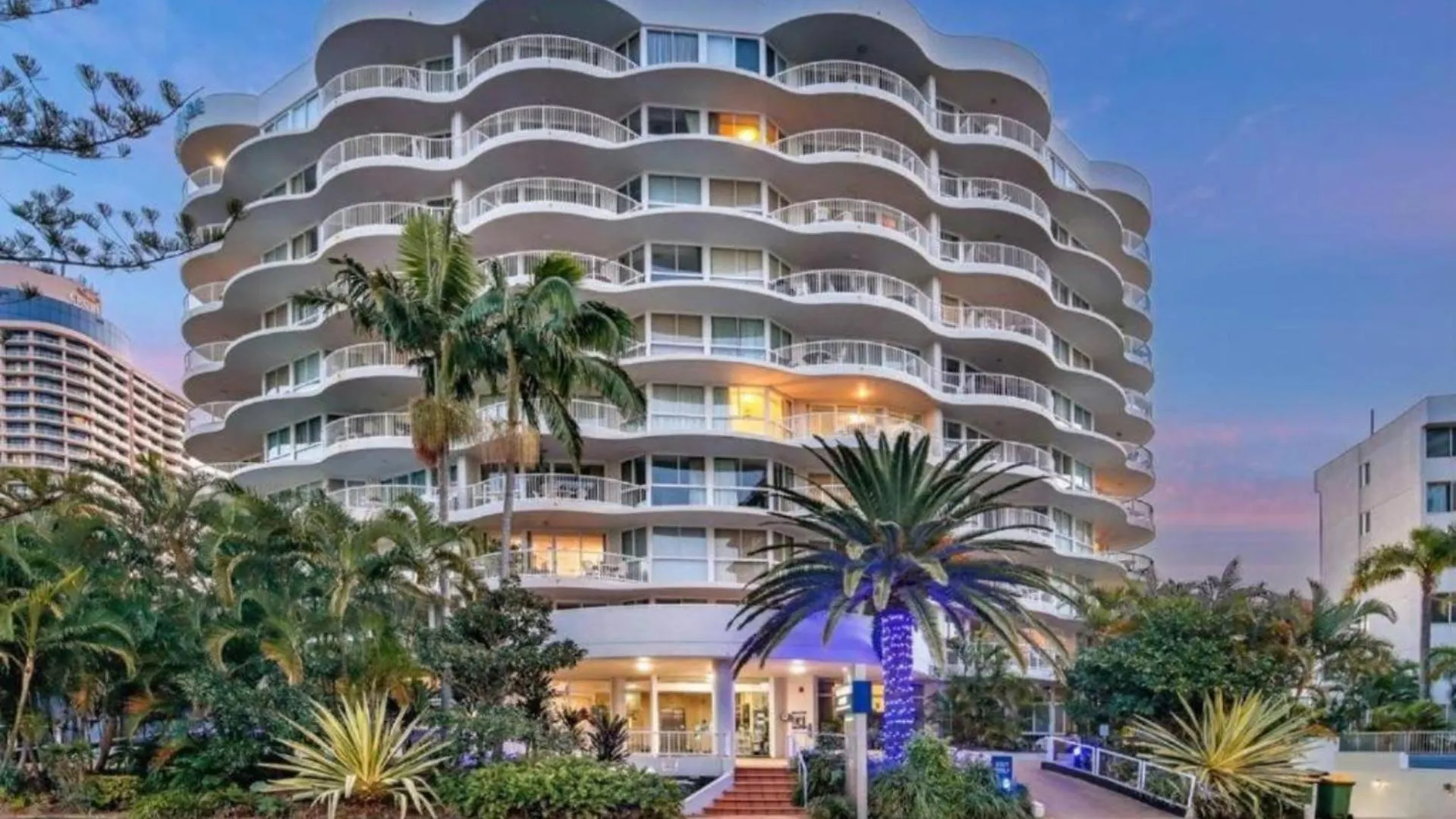 Surf Parade Resort Gold Coast 4*,  Australia