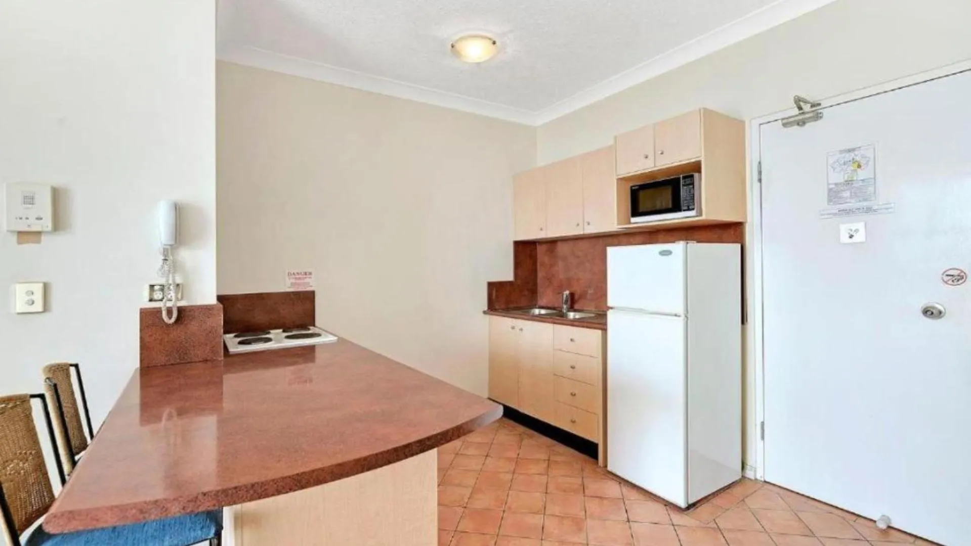 Surf Parade Resort Gold Coast Aparthotel