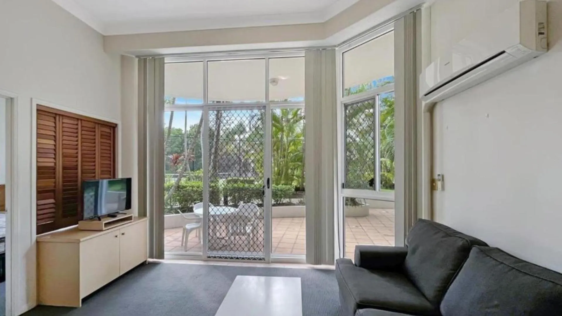 Surf Parade Resort Gold Coast Aparthotel