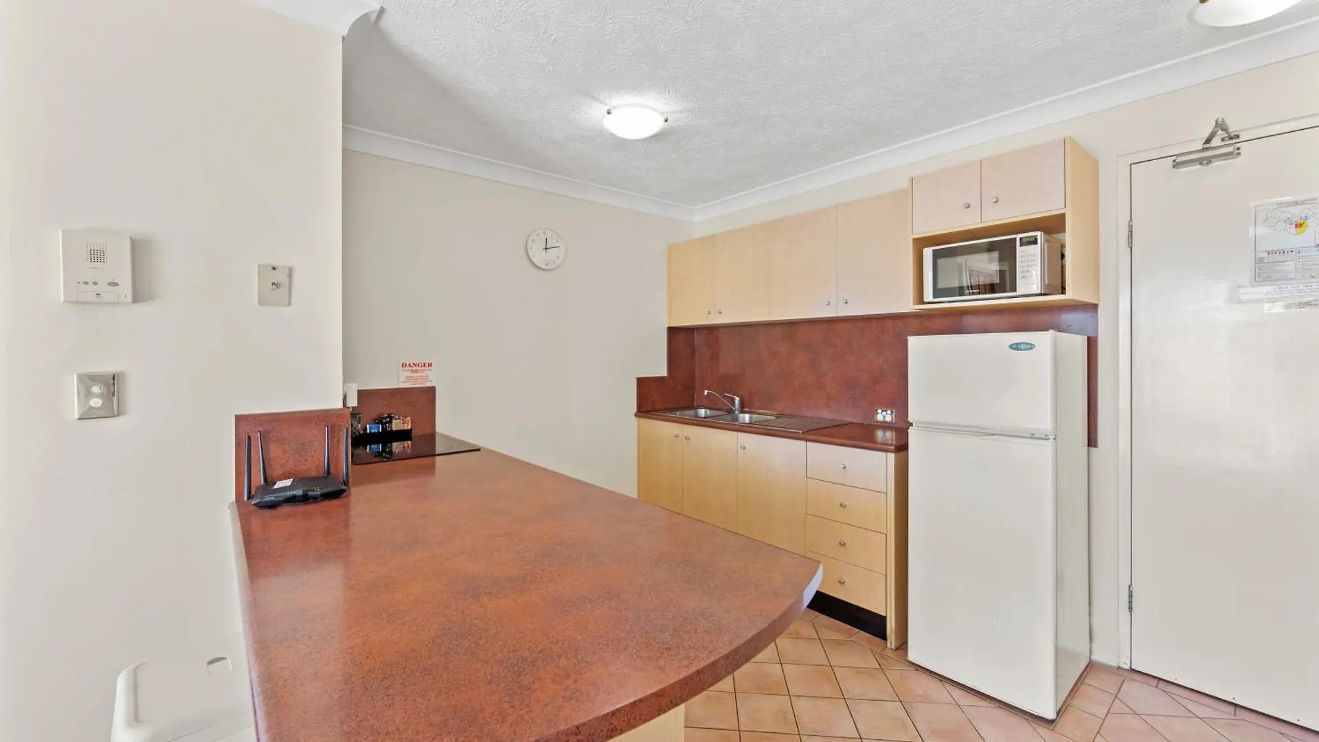 Surf Parade Resort Gold Coast 4*,