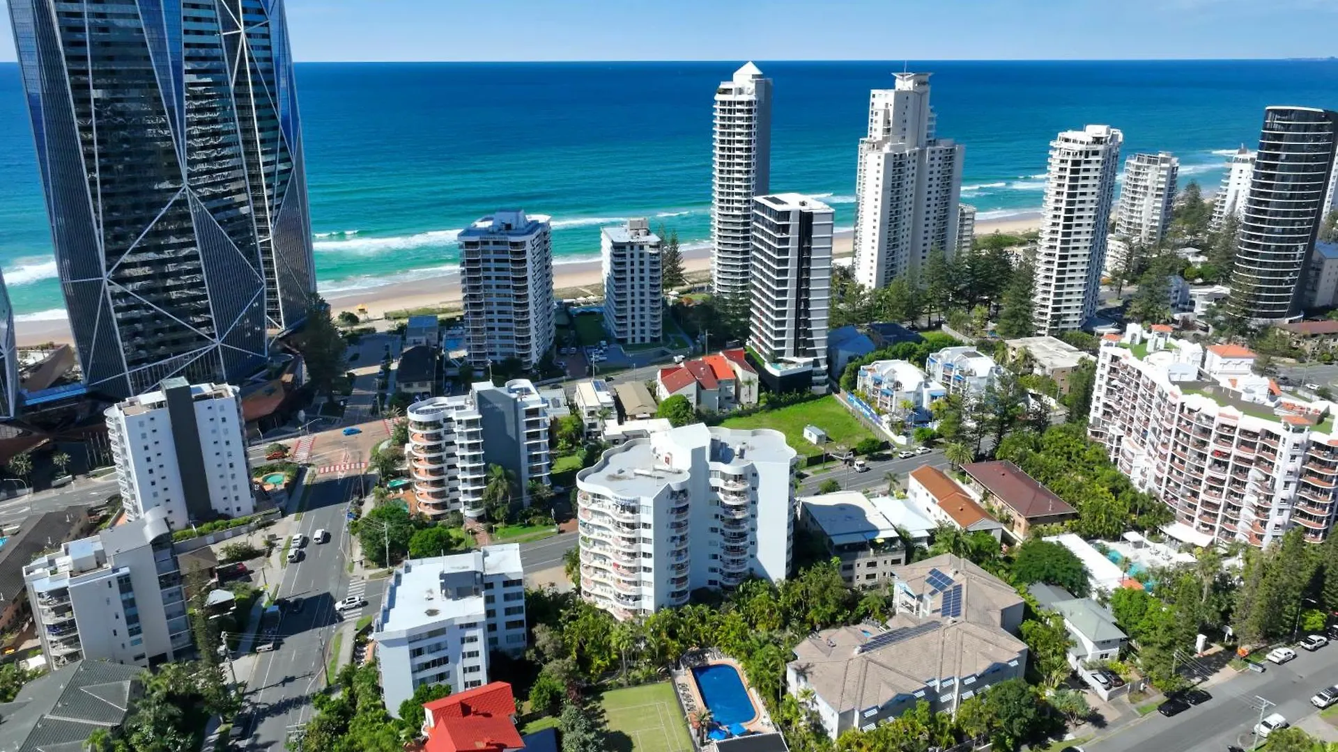 Surf Parade Resort Gold Coast Aparthotel