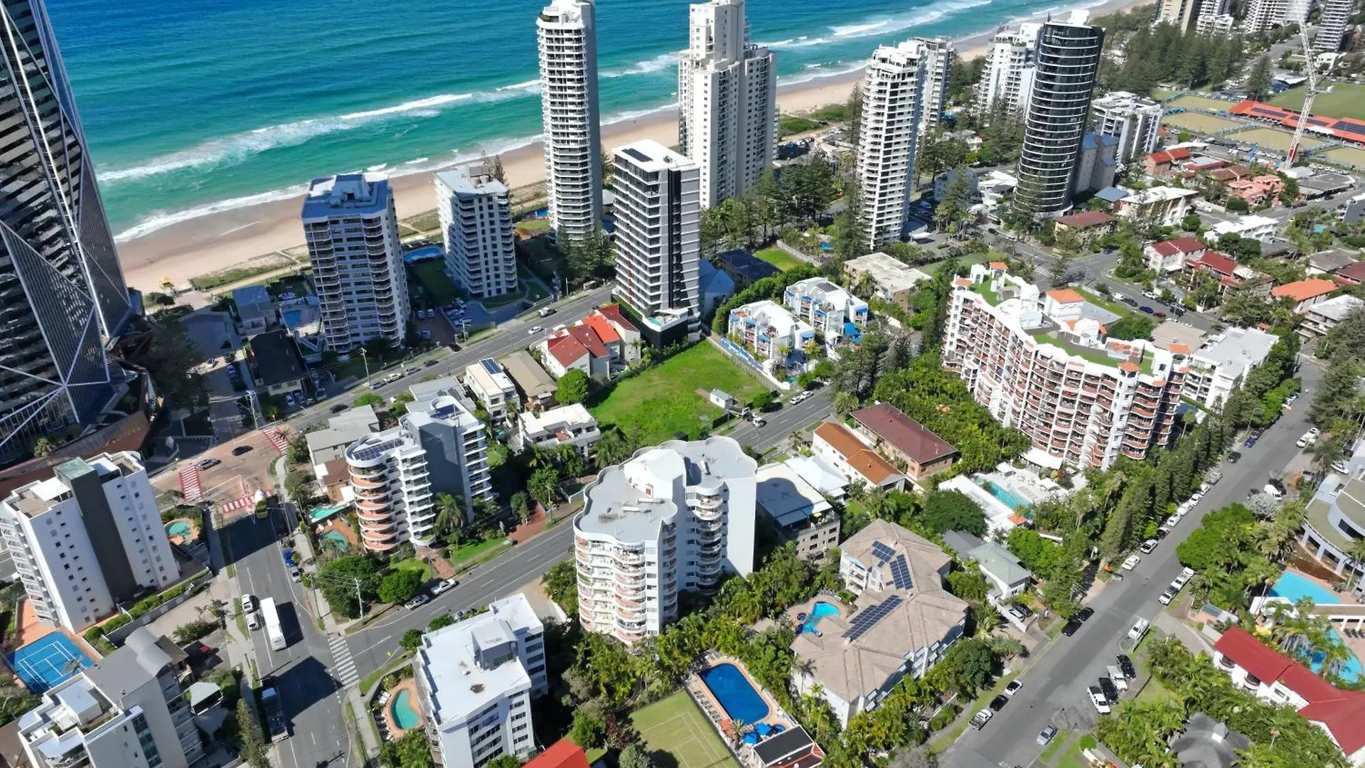 **** Aparthotel Surf Parade Resort Gold Coast Australia