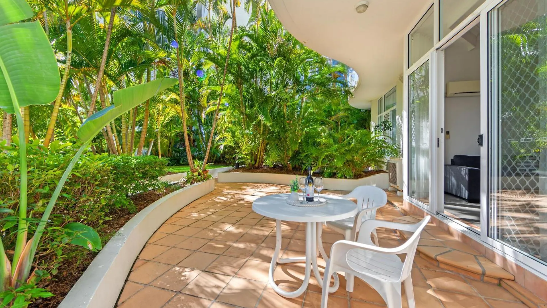 Surf Parade Resort Gold Coast Aparthotel