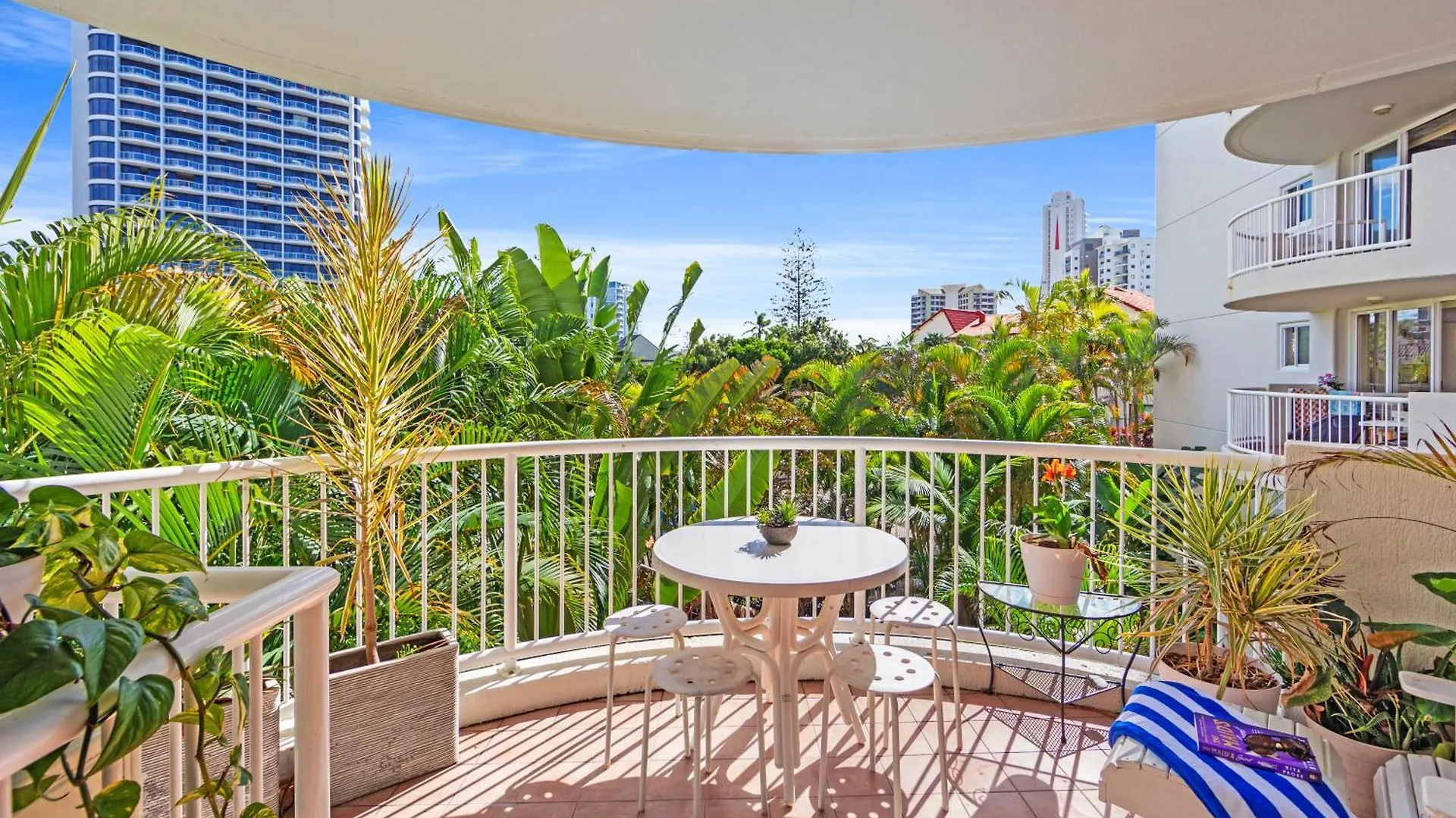 Surf Parade Resort Gold Coast